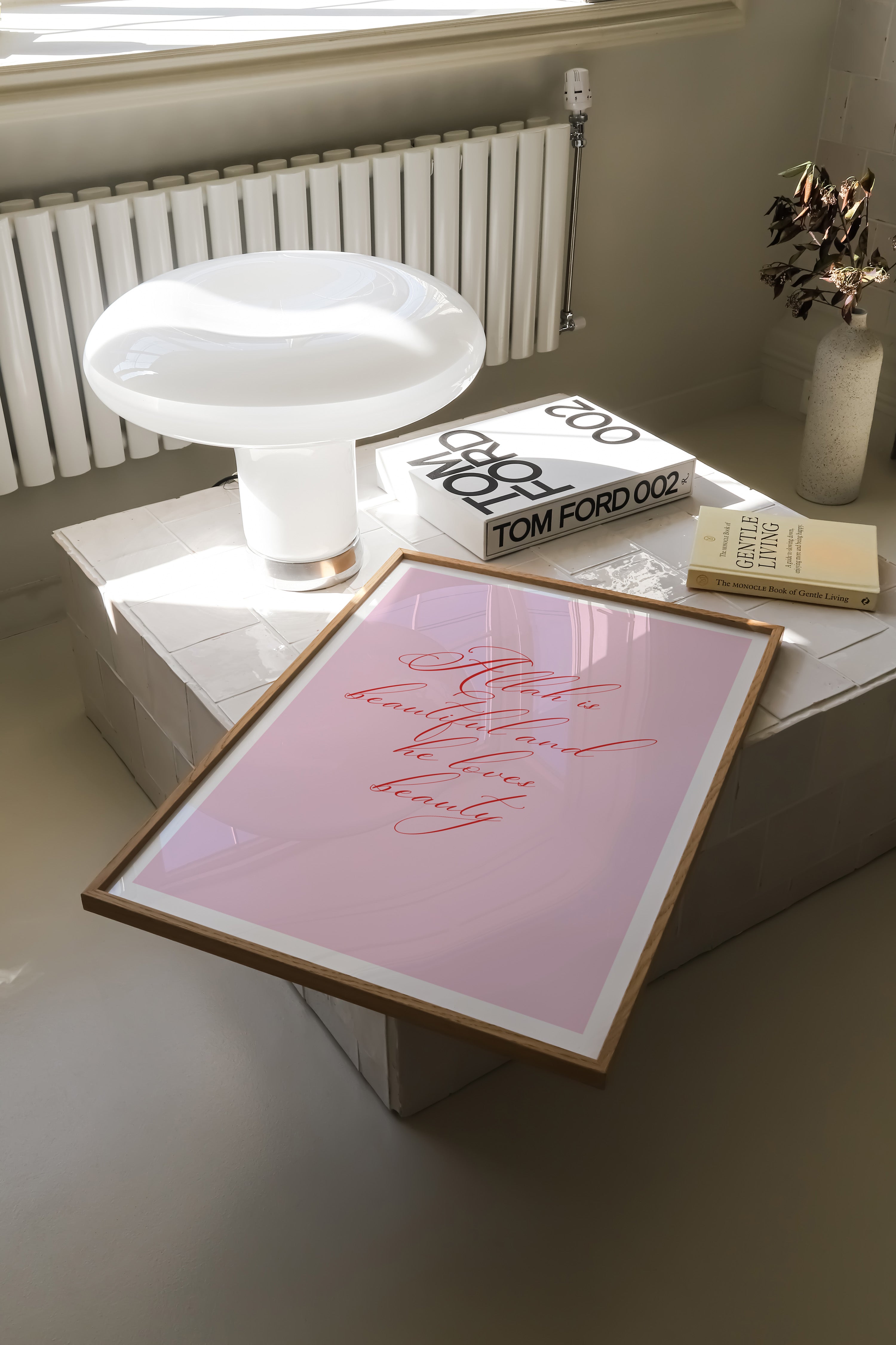 Loves Beauty - Signy